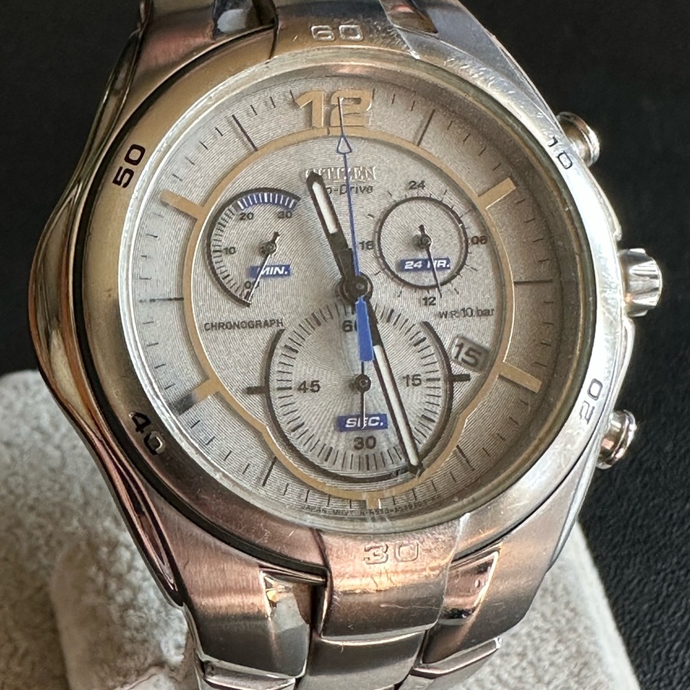 Citizen watch